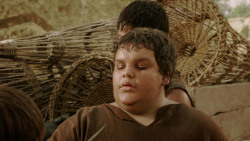 extant_GameOfThrones_1x10-FireAndBlood_4302
