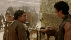 extant_GameOfThrones_1x10-FireAndBlood_4308