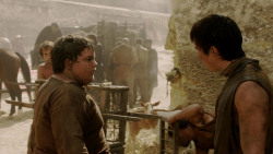 extant_GameOfThrones_1x10-FireAndBlood_4310