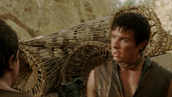 extant_GameOfThrones_1x10-FireAndBlood_4312