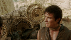extant_GameOfThrones_1x10-FireAndBlood_4316