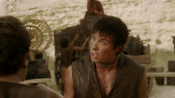 extant_GameOfThrones_1x10-FireAndBlood_4323