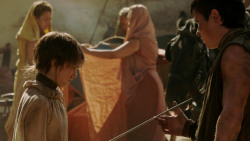 extant_GameOfThrones_1x10-FireAndBlood_4341