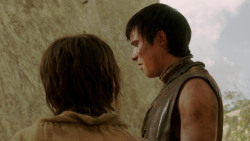 extant_GameOfThrones_1x10-FireAndBlood_4369