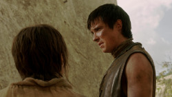 extant_GameOfThrones_1x10-FireAndBlood_4373
