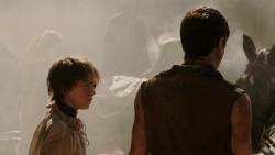 extant_GameOfThrones_1x10-FireAndBlood_4380