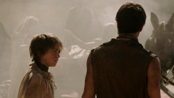 extant_GameOfThrones_1x10-FireAndBlood_4382