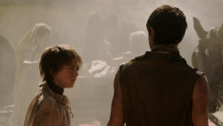 extant_GameOfThrones_1x10-FireAndBlood_4383