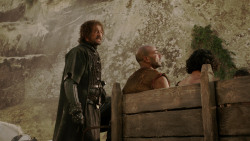 extant_GameOfThrones_1x10-FireAndBlood_4389