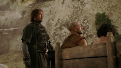 extant_GameOfThrones_1x10-FireAndBlood_4392