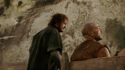 extant_GameOfThrones_1x10-FireAndBlood_4396