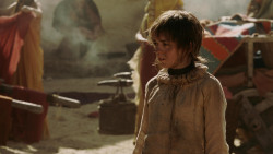 extant_GameOfThrones_1x10-FireAndBlood_4405