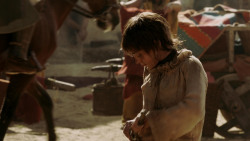extant_GameOfThrones_1x10-FireAndBlood_4410