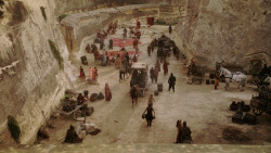 extant_GameOfThrones_1x10-FireAndBlood_4420
