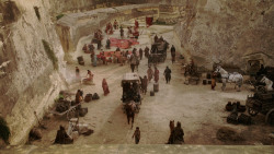 extant_GameOfThrones_1x10-FireAndBlood_4425