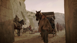 extant_GameOfThrones_1x10-FireAndBlood_4435