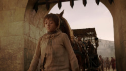 extant_GameOfThrones_1x10-FireAndBlood_4441