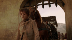 extant_GameOfThrones_1x10-FireAndBlood_4442