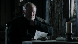 extant_GameOfThrones_1x10-FireAndBlood_4448