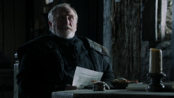 extant_GameOfThrones_1x10-FireAndBlood_4463