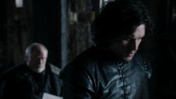 extant_GameOfThrones_1x10-FireAndBlood_4473