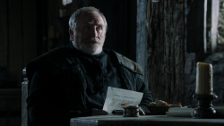 extant_GameOfThrones_1x10-FireAndBlood_4503