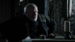 extant_GameOfThrones_1x10-FireAndBlood_4545