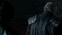 extant_GameOfThrones_1x10-FireAndBlood_4590