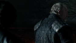 extant_GameOfThrones_1x10-FireAndBlood_4591