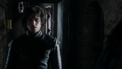 extant_GameOfThrones_1x10-FireAndBlood_4600