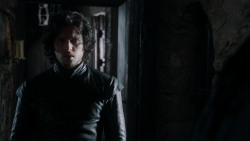 extant_GameOfThrones_1x10-FireAndBlood_4601