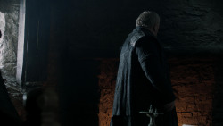 extant_GameOfThrones_1x10-FireAndBlood_4652