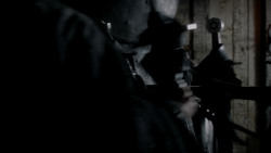 extant_GameOfThrones_1x10-FireAndBlood_4664