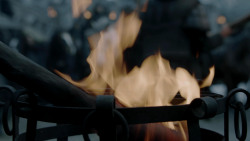 extant_GameOfThrones_1x10-FireAndBlood_4682