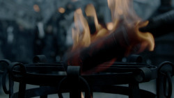 extant_GameOfThrones_1x10-FireAndBlood_4685