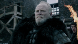extant_GameOfThrones_1x10-FireAndBlood_4706