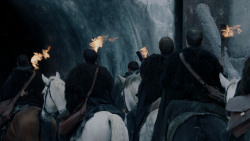 extant_GameOfThrones_1x10-FireAndBlood_4721