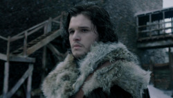 extant_GameOfThrones_1x10-FireAndBlood_4726