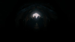 extant_GameOfThrones_1x10-FireAndBlood_4741