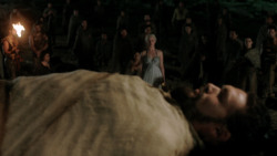 extant_GameOfThrones_1x10-FireAndBlood_4760