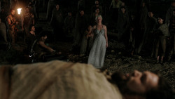 extant_GameOfThrones_1x10-FireAndBlood_4770
