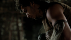 extant_GameOfThrones_1x10-FireAndBlood_4780