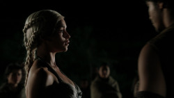 extant_GameOfThrones_1x10-FireAndBlood_4783