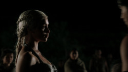 extant_GameOfThrones_1x10-FireAndBlood_4793