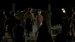 extant_GameOfThrones_1x10-FireAndBlood_4807