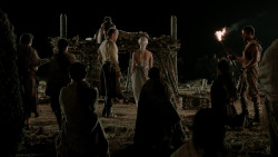 extant_GameOfThrones_1x10-FireAndBlood_4831
