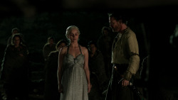 extant_GameOfThrones_1x10-FireAndBlood_4837