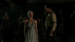 extant_GameOfThrones_1x10-FireAndBlood_4839