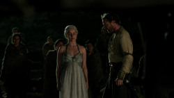 extant_GameOfThrones_1x10-FireAndBlood_4841