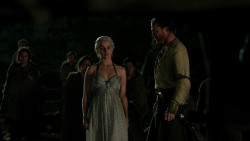 extant_GameOfThrones_1x10-FireAndBlood_4844